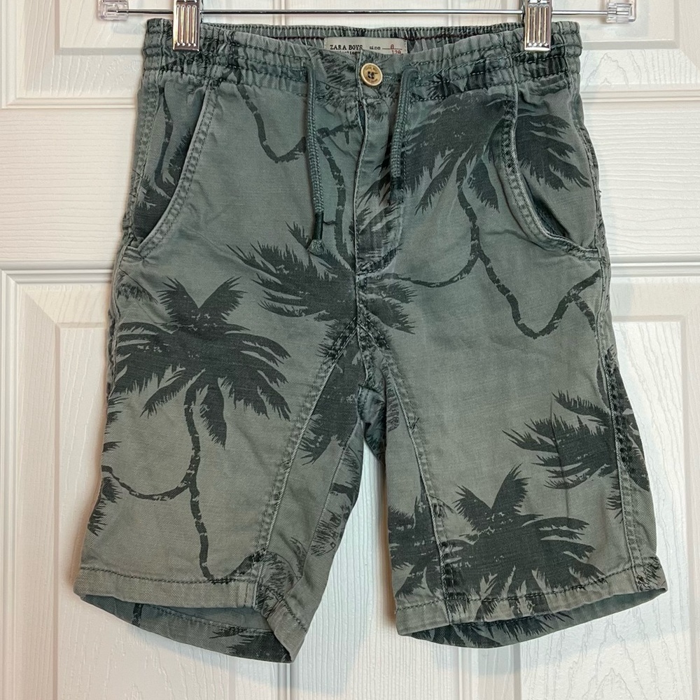 ZARA BOYS COLLECTION shorts palm trees print size 8 / size 128 cm gray o…